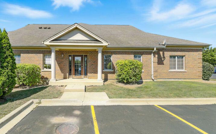 Pictures of Office property located at 5 Executive Ct, South Barrington, IL 60010 for sales - image #1