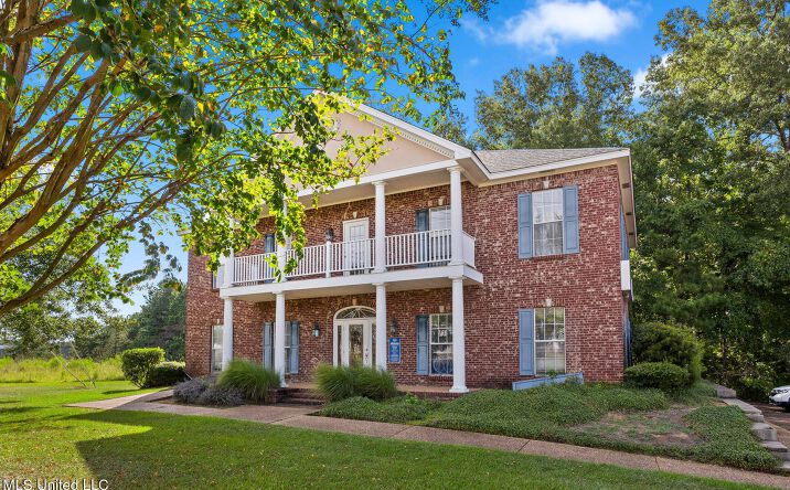 Pictures of Office property located at 118 Byram Pkwy, Jackson, MS 39272 for sales - image #1