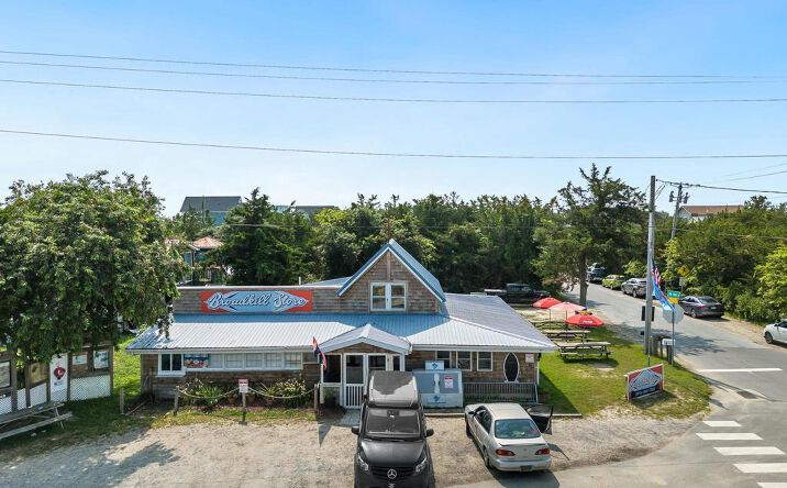 Pictures of Land property located at 2 S Bay Shore Drive, Milton, DE 19968 for sales - image #1