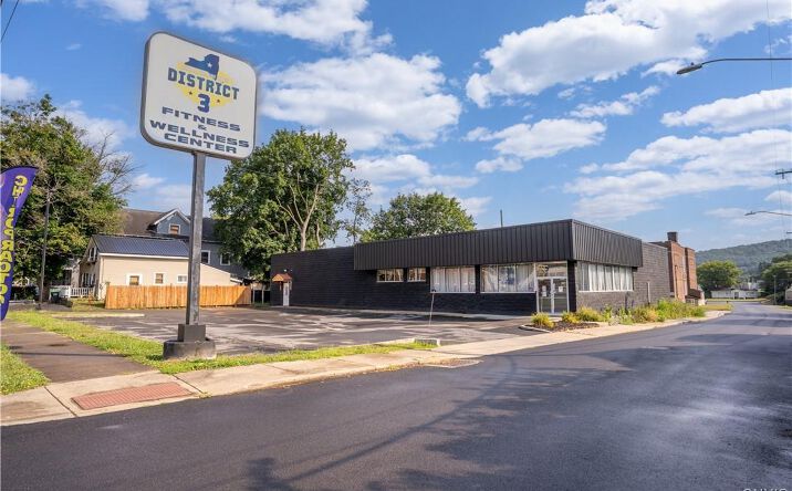 Pictures of Special Purpose property located at 133 E Main Street, Frankfort, NY 13340 for sales - image #1