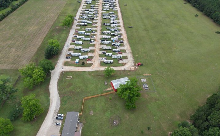 Pictures of Multifamily, Mobile Home Park, Special Purpose, Business for Sale property located at 135 Farris Loop, Merryville, LA 70653 for sales - image #1