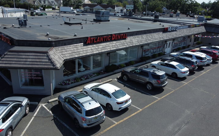 Pictures of Mixed Use, Retail property located at 171 NJ-37, Toms River, NJ 08753 for sales - image #1