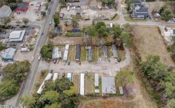 Pictures of Multifamily, Mobile Home Park property located at 1209 N Howe St, Southport, NC 28461 for sales - image #1
