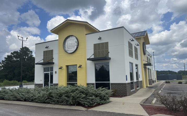 Pictures of Retail property located at 5490 US-45 ALT, West Point, MS 39773 for sales - image #1