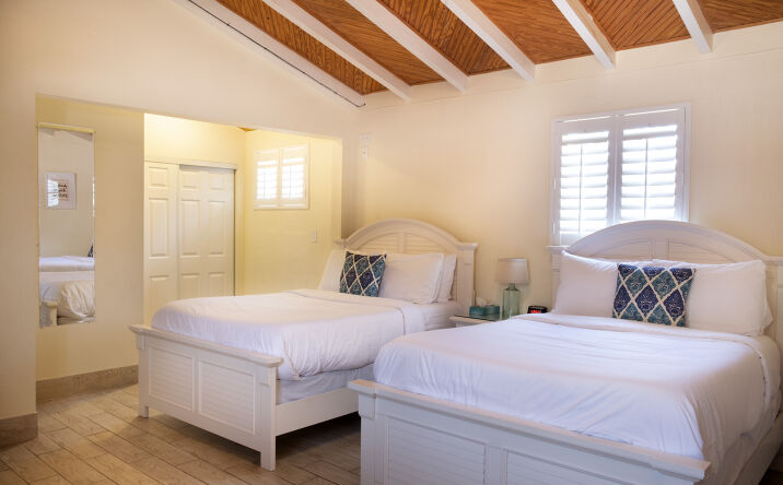 Pictures of Hospitality property located at 297 NE 6th Avenue, Delray Beach, FL 33483 for sales - image #1