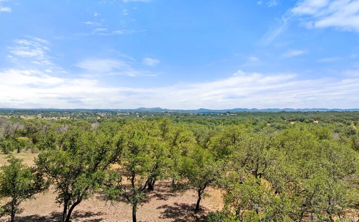 Pictures of Land property located at Lot 17, Stonegate Court, Johnson City, TX 78636 for sales - image #1