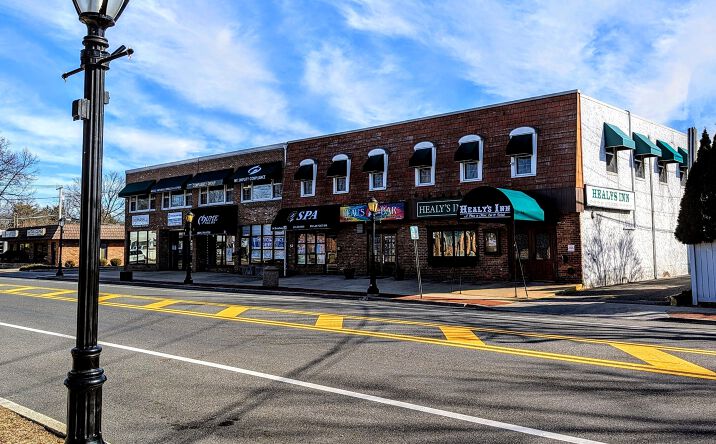 Pictures of Mixed Use property located at 52-54 Broadway, Greenlawn, NY 11740 for sales - image #1