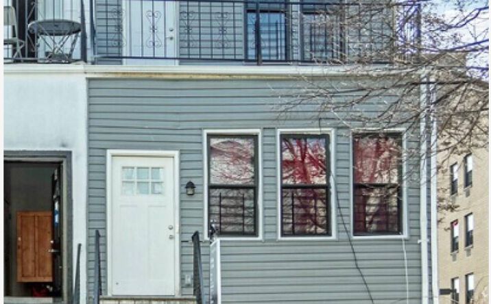 Pictures of Multifamily property located at 662 Jefferson Place, Bronx, NY 10456 for sales - image #1