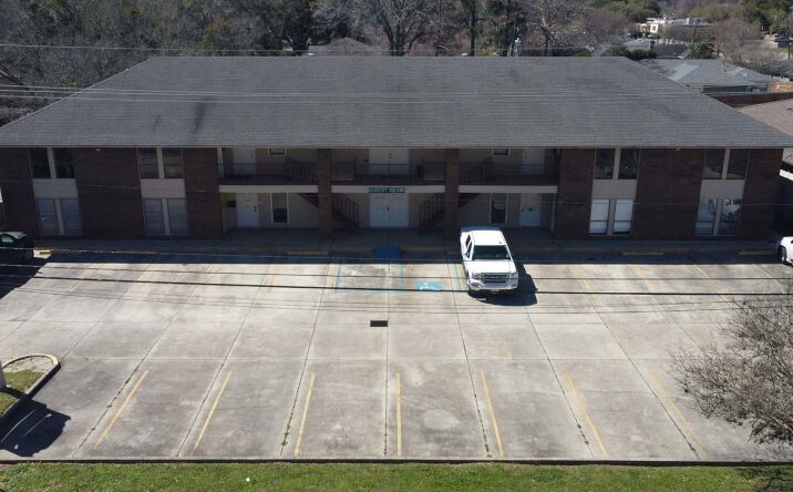 Pictures of Office property located at 1010 South Acadian Thruway, Baton Rouge, LA 70806 for sales - image #1