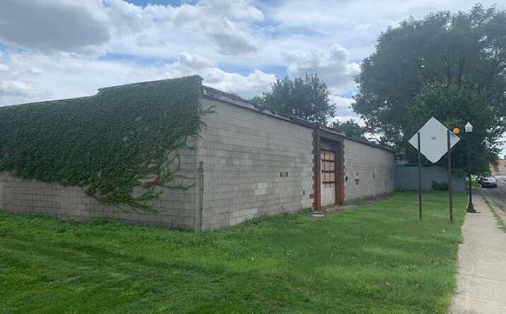 Pictures of Industrial, Retail property located at 4723 Baltimore Avenue, Hammond, IN 46327 for sales - image #1