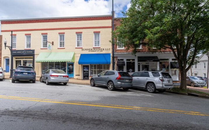 Pictures of Business for Sale, Office property located at 10 E Broad Street, Newnan, GA 30263 for sales - image #1