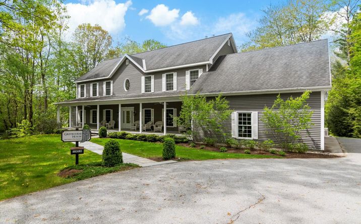 Pictures of Hospitality, Special Purpose property located at 2001 Depot Street, Manchester Center, VT 05255 for sales - image #1