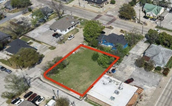 Pictures of Land property located at 205 W Kaufman St, Rockwall, TX 75087 for sales - image #1