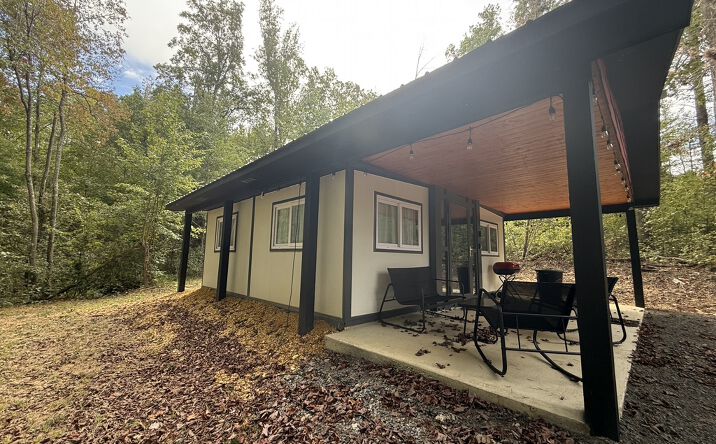 Pictures of Hospitality, Mixed Use, Mobile Home Park, Multifamily, Special Purpose property located at 3206 Alabama HWY 117, Mentone, AL Alabama for sales - image #1