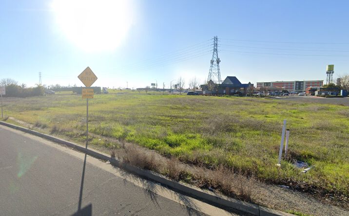 Pictures of Land property located at 2040 Trade Ct, Woodland, CA 95776 for sales - image #1