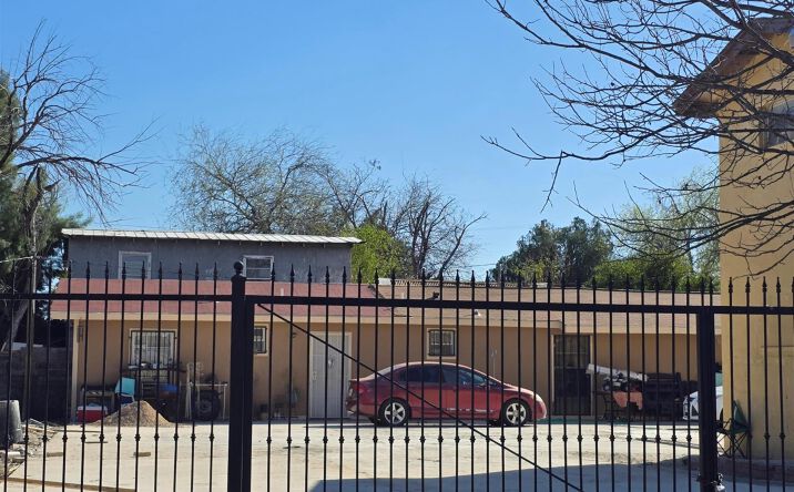 Pictures of Multifamily property located at 319 Hidalgo St, Laredo, TX 78040 for sales - image #1