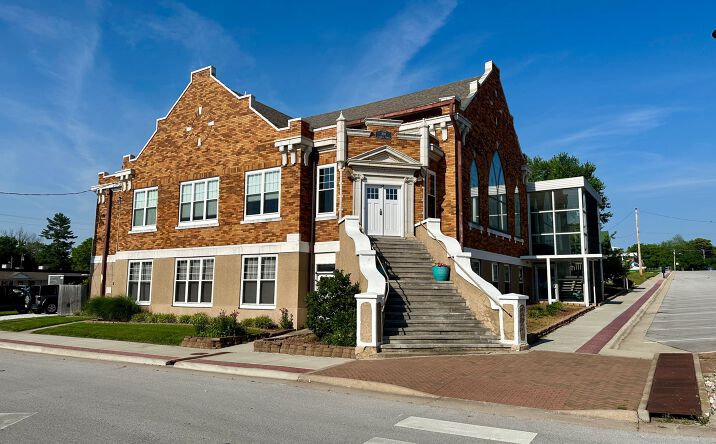 Pictures of Retail, Multifamily, Mixed Use property located at 201 E Church St, Ozark, MO 65721 for sales - image #1