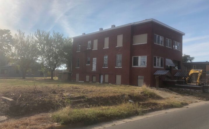 image of property at 202 N WASHINGTON Ardmore OK 73401
