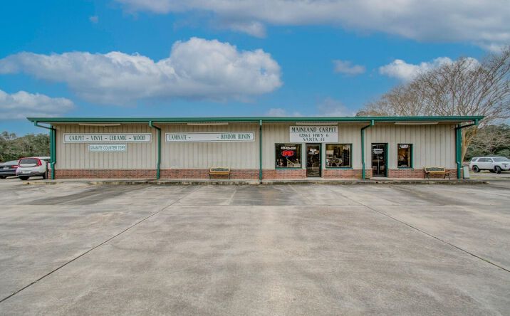 Pictures of Retail property located at 12865 Hwy 6, Santa Fe, TX 77510 for sales - image #1