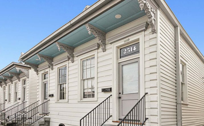 Pictures of Multifamily property located at 2500-2502 Freret St, New Orleans, LA 70113, 2504-2506 Freret St, New Orleans, LA 70113, 2508-2510 Freret St, New Orleans, LA 70113, 2512-2514 Freret St, New Orleans, LA 70113, 2516-2518 Freret St, New Orleans, LA 70113, 2520-2522 Freret St, New Orleans, LA 70113, 2825-2530 Freret St, New Orleans, LA 70113 for sales - image #1