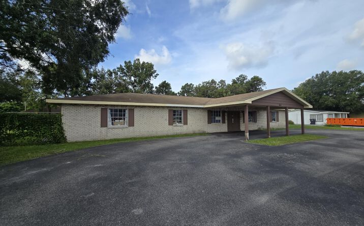Pictures of Special Purpose property located at 8810 W Norfolk St, Tampa, FL 33615 for sales - image #1