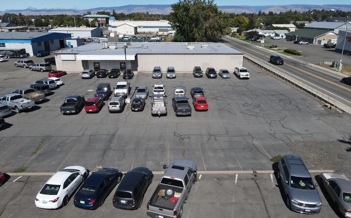 Pictures of Retail property located at 1200 S Canyon Rd, Ellensburg, WA 98926 for sales - image #1