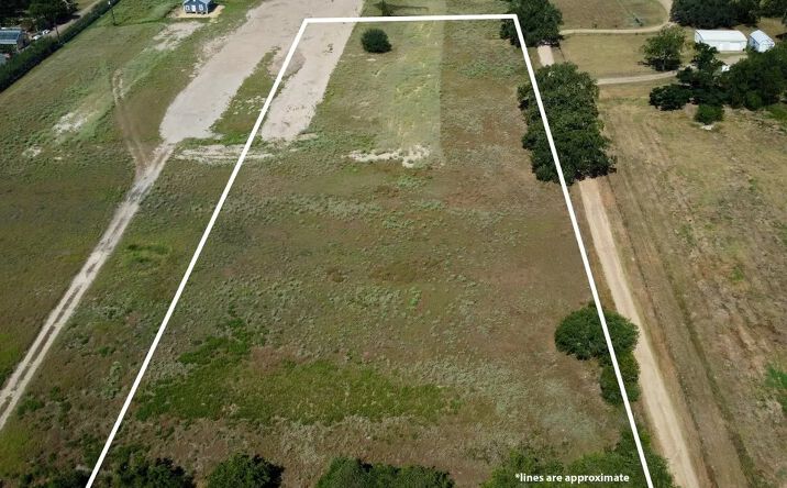 Pictures of Business for Sale property located at FM 2672 (Tract 2), Schulenburg, USA 78956 for sales - image #1