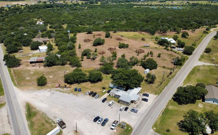 Pictures of Industrial, Land property located at 5080/5090 Tin Top Rd. - C, Weatherford, TX 76087 for sales - image #1