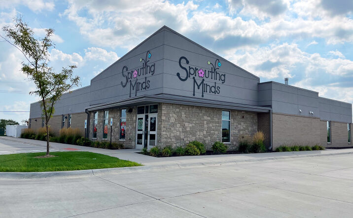 Pictures of Retail, Office, Special Purpose property located at 20261 Atlas Plz, Omaha, NE 68130 for sales - image #1