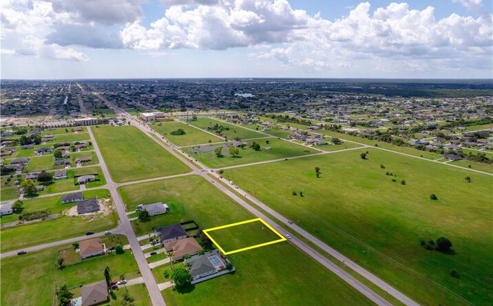 Pictures of Land property located at 1972 Diplomat Pkwy E, Cape Coral, FL 33909 for sales - image #1