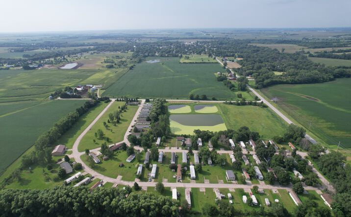 Pictures of Mobile Home Park property located at 31100 653rd Ave, Maxwell, IA 50161 for sales - image #1