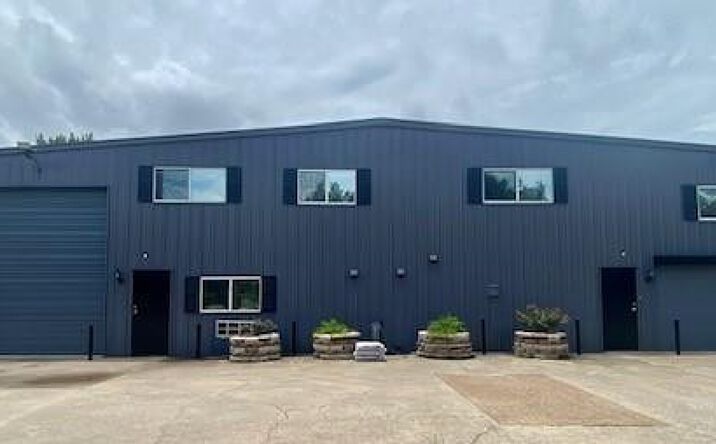Pictures of Multifamily property located at 7648 Broadview Dr, Houston, TX 77061 for sales - image #1