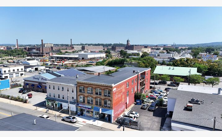 Pictures of Multifamily property located at 82 S Broadway, Lawrence, MA 01843 for sales - image #1