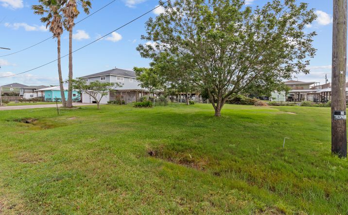 Pictures of Land property located at Lot 226 and 227 Helen Dowdy, Port Bolivar, TX 77650 for sales - image #1
