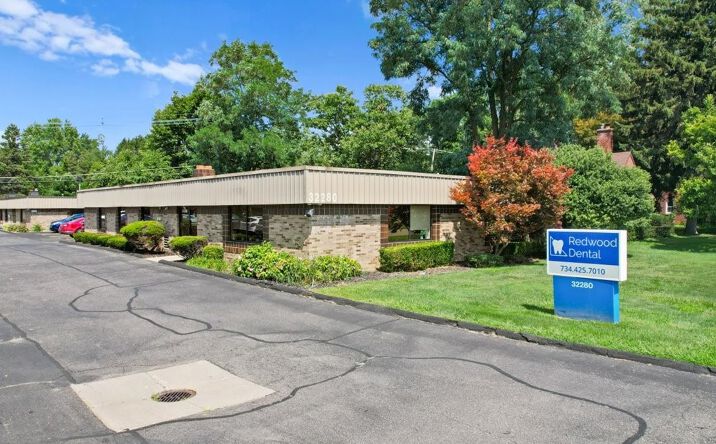 Pictures of Office, Retail, Special Purpose property located at 32280 Five Mile Rd, Livonia, MI 48154 for sales - image #1