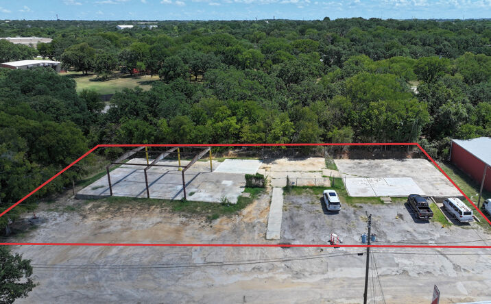 Pictures of Land property located at 118 & 120 Industrial Dr., Kennedale, TX 76060 for sales - image #1