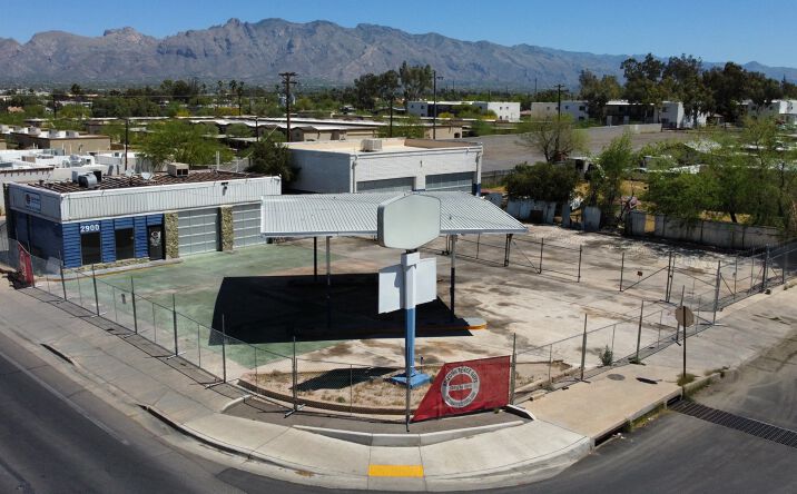 Pictures of Retail property located at 2900 N. Oracle Rd., Tucson, AZ 85705 for sales - image #1