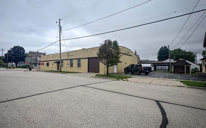 Pictures of Retail, Mixed Use property located at 318 East Main Street, Waterford, WI 53185 for sales - image #1