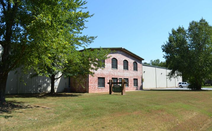 Pictures of Industrial property located at 2877 Cotter Rd, Cotter, AR 72626 for sales - image #1