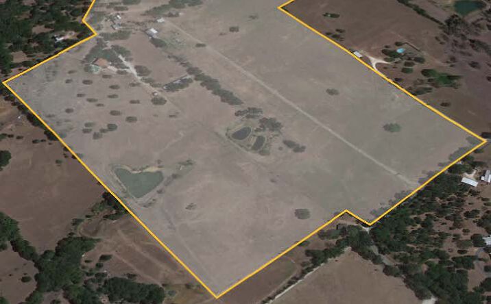 Pictures of Land property located at 4309 Slayton Rd, Cleburne, TX 76031 for sales - image #1