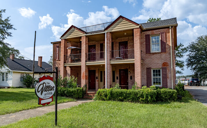 Pictures of Multifamily property located at 515 5th Ave SE, Moultrie, GA 31768 for sales - image #1