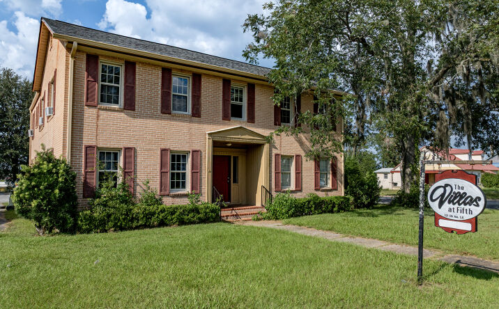 Pictures of Multifamily property located at 521 5th Ave SE, Moultrie, GA 31768 for sales - image #1