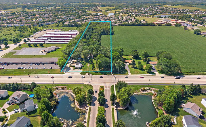 Pictures of Land property located at 12474 Walter Payton Memorial Hwy, Plano, IL 60545 for sales - image #1