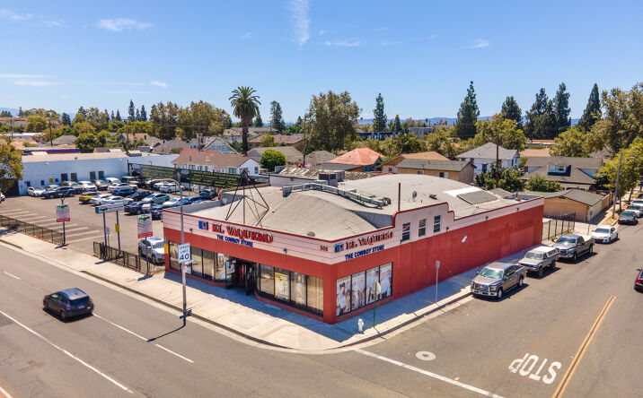 Pictures of Retail property located at 506 E 1st St, Santa Ana, CA 92701 for sales - image #1