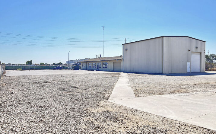 Pictures of Industrial property located at 1041 S Pershing Ave, Stockton, CA 95206 for sales - image #1