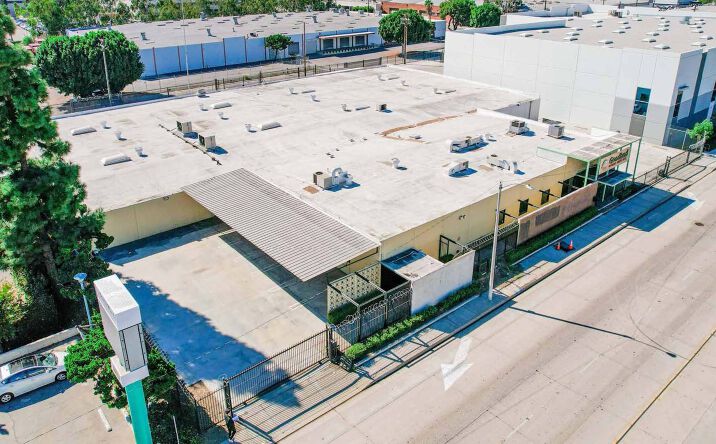 Pictures of Industrial property located at 6820-6830 E Washington Blvd, Commerce, CA 90040 for sales - image #1