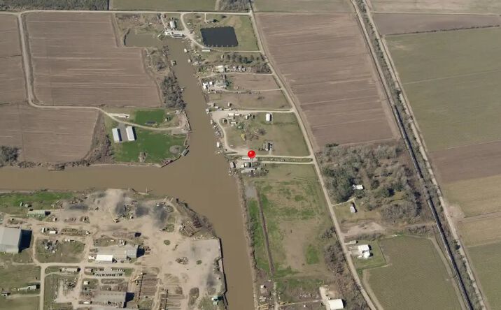 Pictures of Industrial property located at 397 Alice B Rd, Franklin, LA 70538 for sales - image #1
