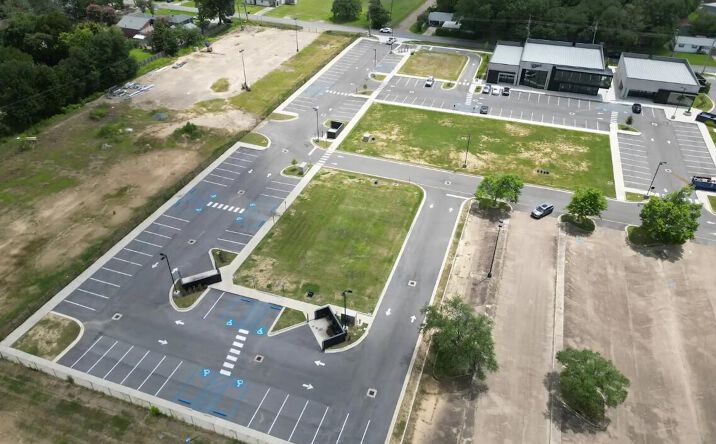 Pictures of Land property located at 4533 Johnston St, Lafayette, LA 70503 for sales - image #1