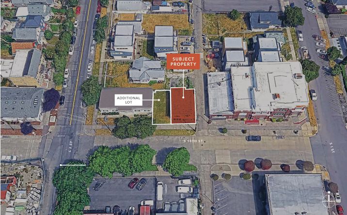 Pictures of Multifamily property located at 913 & 915 S 10th St, Tacoma, WA 98405 for sales - image #1
