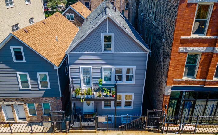 image of property at 1425 N CLEAVER ST APT 2F Chicago IL 60642-7011